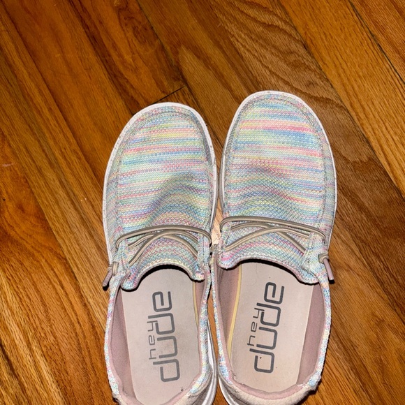 Women’s Wendy’s  hey dudes - Picture 2 of 3